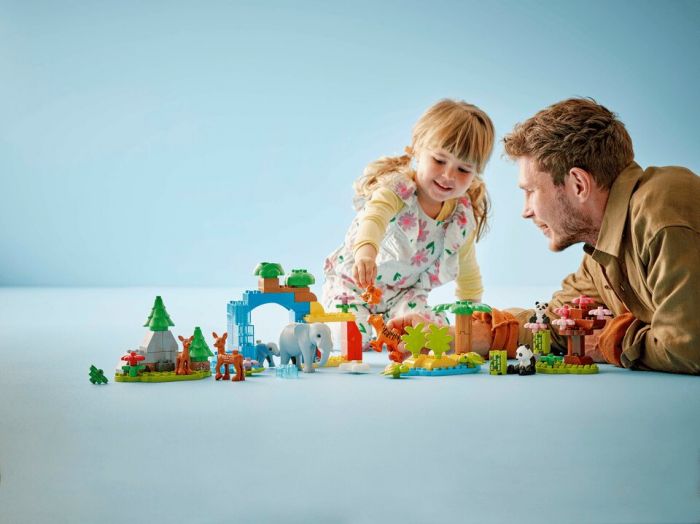 Конструктор LEGO DUPLO Town Сімейства диких тварин 3-в-1