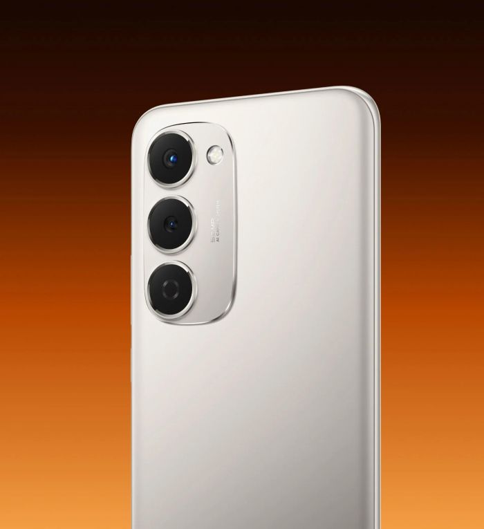 Смартфон TECNO Spark 40 PRO+ (KM7) 6.78" 8/256ГБ, 2SIM, 5200мА•год, Aurora White