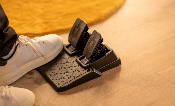 Кермо і педалі Thrustmaster T98-P FERRARI 296 GTB , PC/PS4/PS5 Кермо і педалі Thrustmaster T98-P FERRARI 296 GTB , PC/PS4/PS5