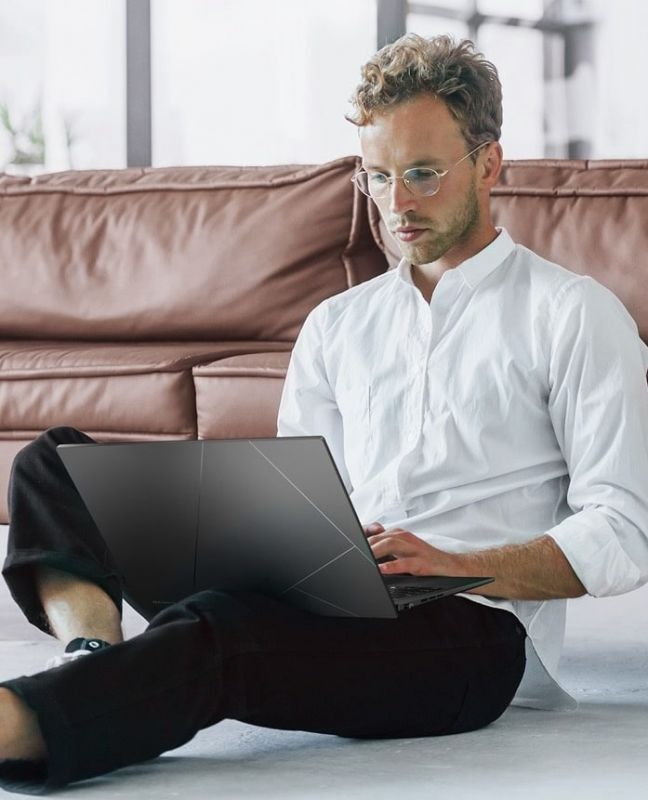 Ноутбук ASUS Zenbook 14 UM3406GA-QD008W 14" WUXGA OLED, AMD AI 7 445, 32GB, F1TB, UMA, Win11, Чорний
