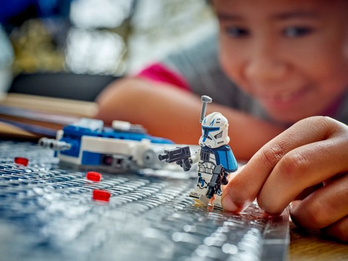 Конструктор LEGO Star Wars Мікровинищувач Y-Wing Капітана Рекса