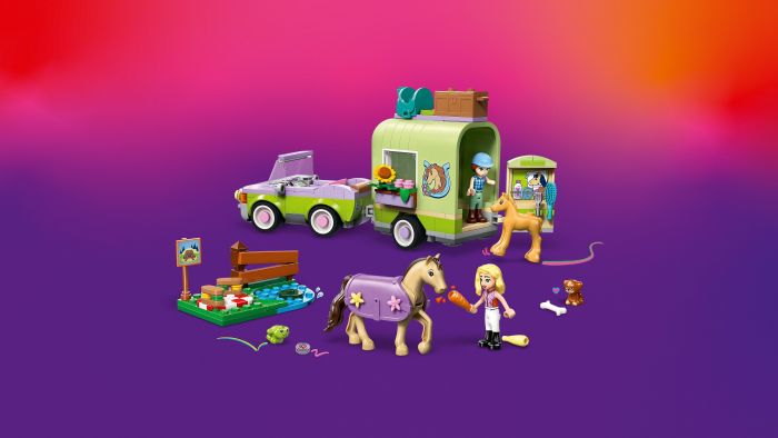 Конструктор LEGO Friends Причіп для коня й лошати