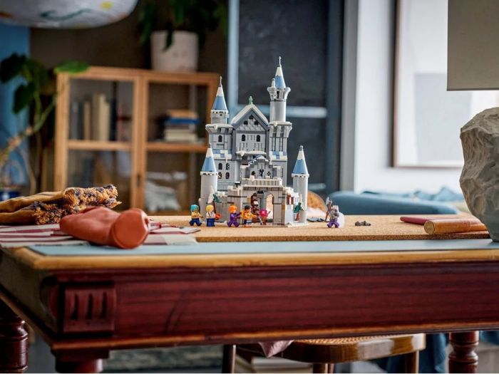 Конструктор LEGO ONE PIECE Битва біля замку Драм