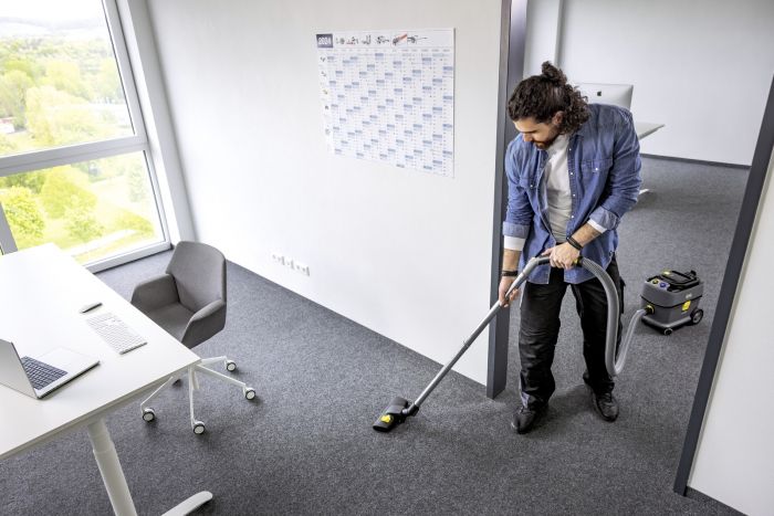 Пилосос професійний акумуляторний Karcher T 10/1 Bp MODULAR RANGE! 36В 223мБар контейнер 10л 6.8кг без АКБ та ЗП