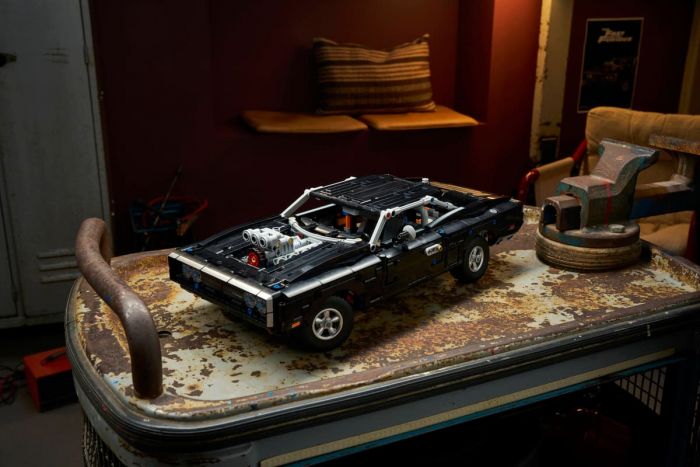 Конструктор LEGO Technic Форсаж Автомобіль Dodge Charger R/T