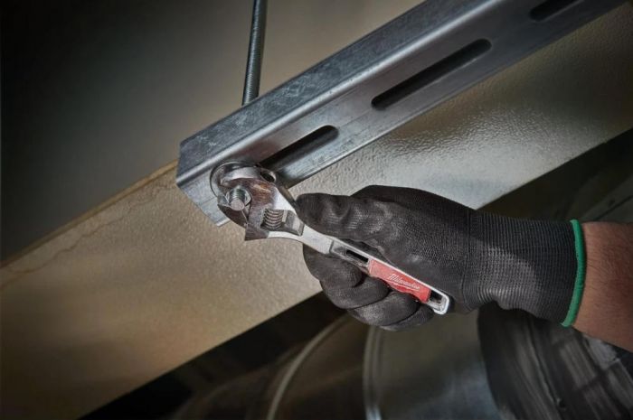 Ключ розвідний Milwaukee, кований, 200мм, робочий діапазон 0-30мм