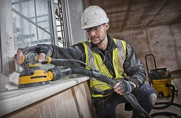 Шліфмашина ексцентрикова DeWalt 280Вт 8000-12000об/хв 125мм амплітуда 2.6мм 1.28кг