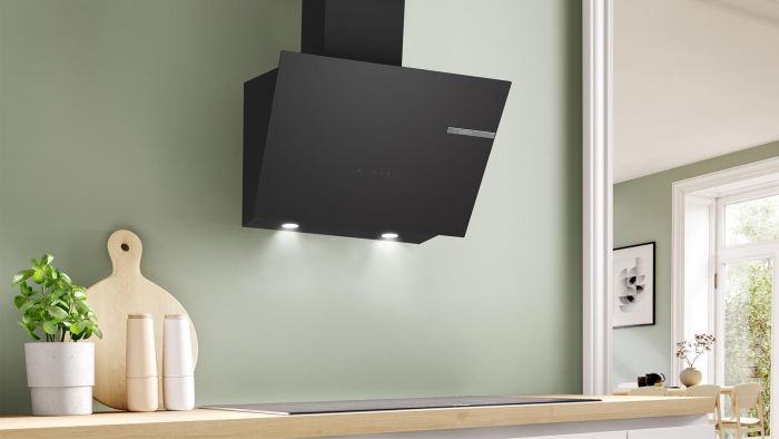 Витяжка Bosch похила, 60см, 649м.куб/год, чорний