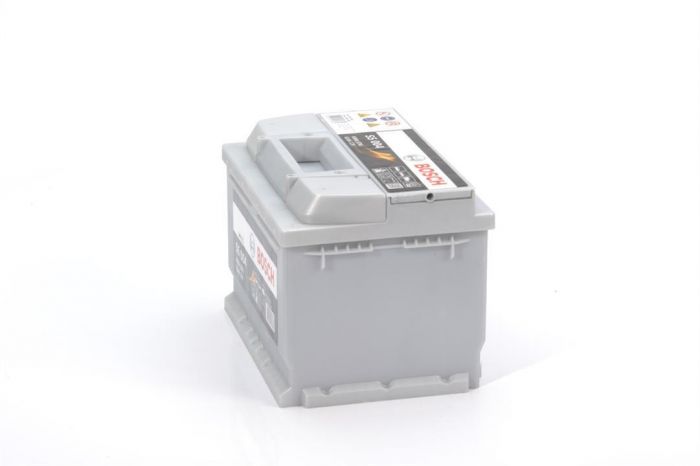 Акумулятор Bosch S5 12В 61А·год 600А R+ (0 092 S50 040)