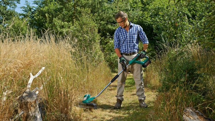 Тример садовий акумуляторний Bosch AdvancedGrassCut 36 36В 30см 1x2А·год ЗП AL3620CV 4.1кг