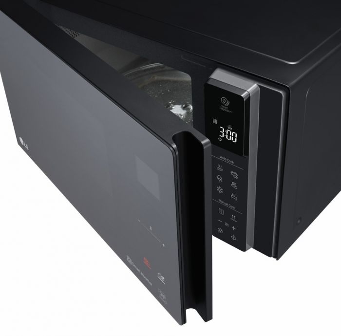 Мікрохвильова піч LG MS2595DIS, 25 л, 1000 Вт, Інв., електрон. керування, Чорний